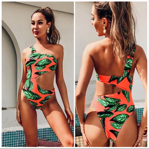 Other - NEW‼️ Summer ORANGE GREEN leaves padded- bikini